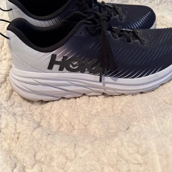 Women’s Hoka Rincon 3 Sneakers 8.5 - Picture 3 of 7